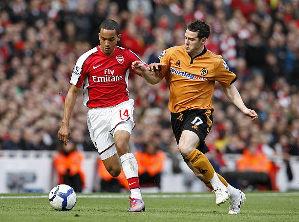 伯恩利不仅 伯恩利不仅