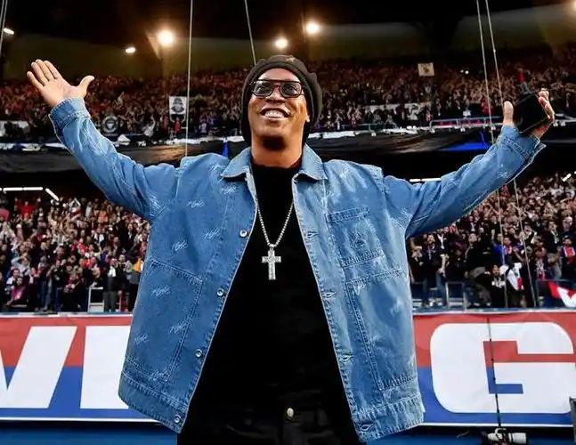 队提供了信 队提供了信