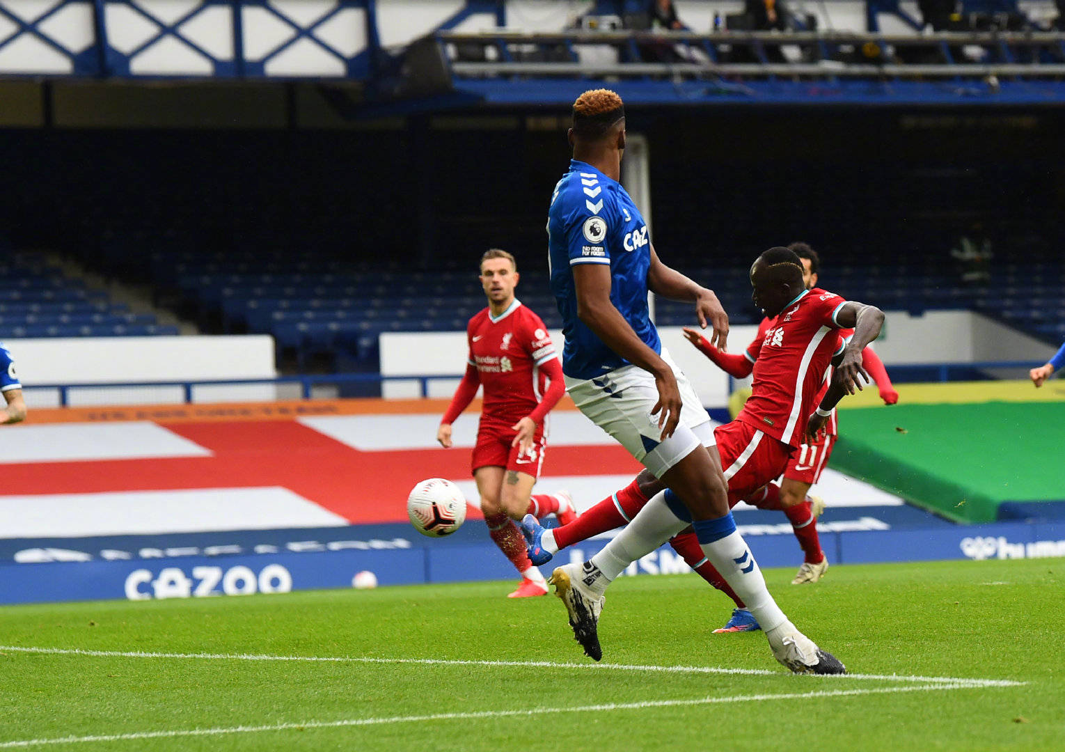 定影响了球 定影响了球