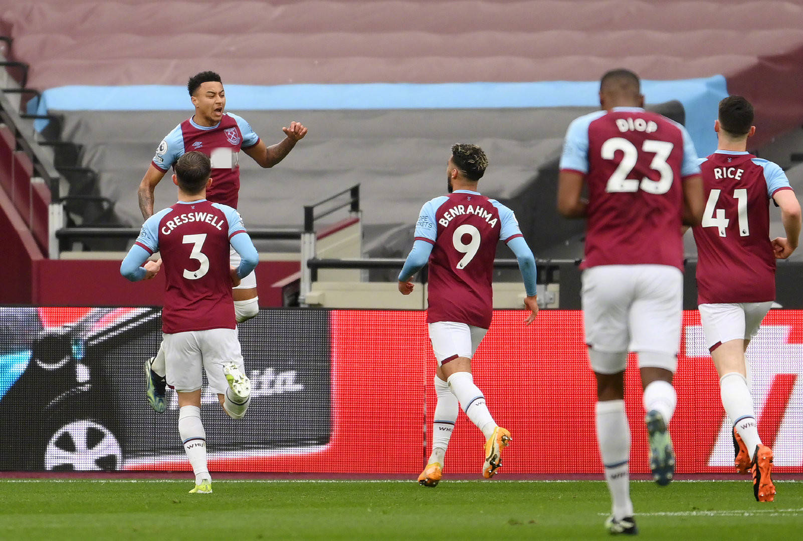 育中是不可 育中是不可